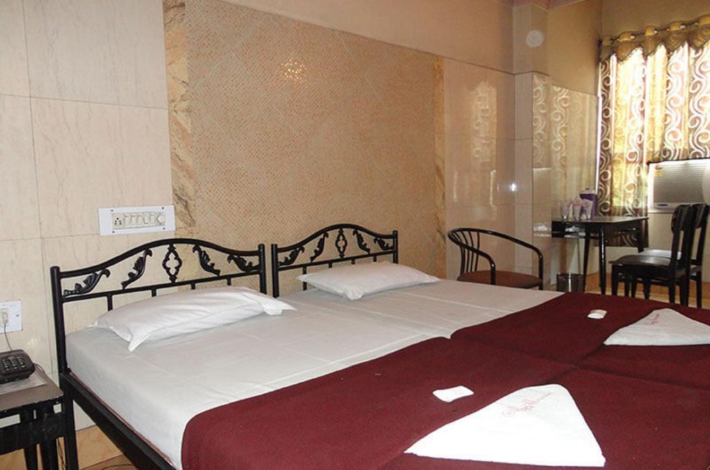 Hotel Haridwar Hyderabad Bagian luar foto