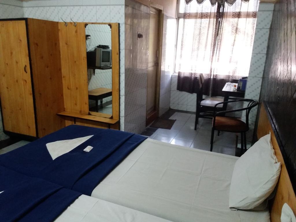 Hotel Haridwar Hyderabad Bagian luar foto