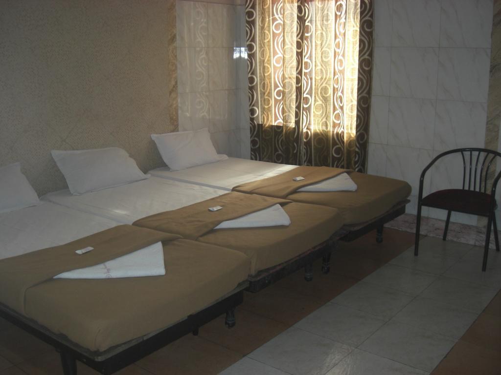 Hotel Haridwar Hyderabad Bagian luar foto